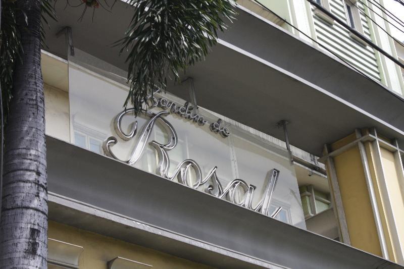 Jardin De Rosal Hotel Pasig City Kültér fotó